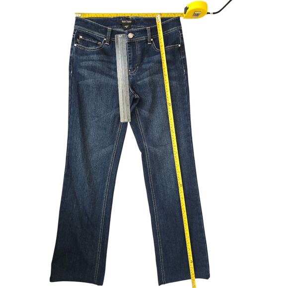 Women's White House Black Market Blanc Boot Cut Jeans Size 4R - Picture 3 of 5